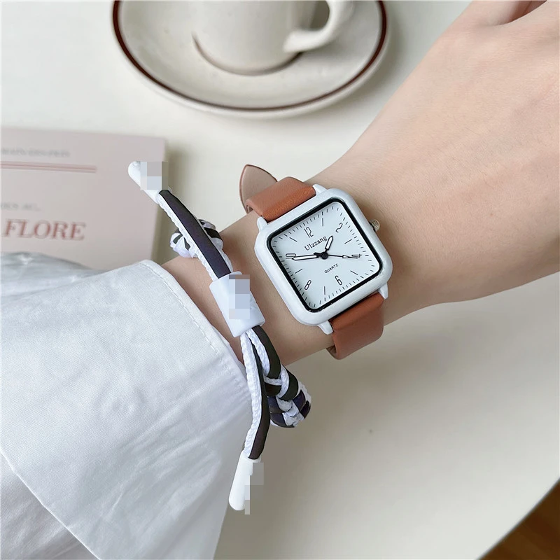

Women Student Fashion Watches Simple Small Dial Watch Sweet Leather Casual Watch Luxury Sport Wristwatch Gift Montre Femme