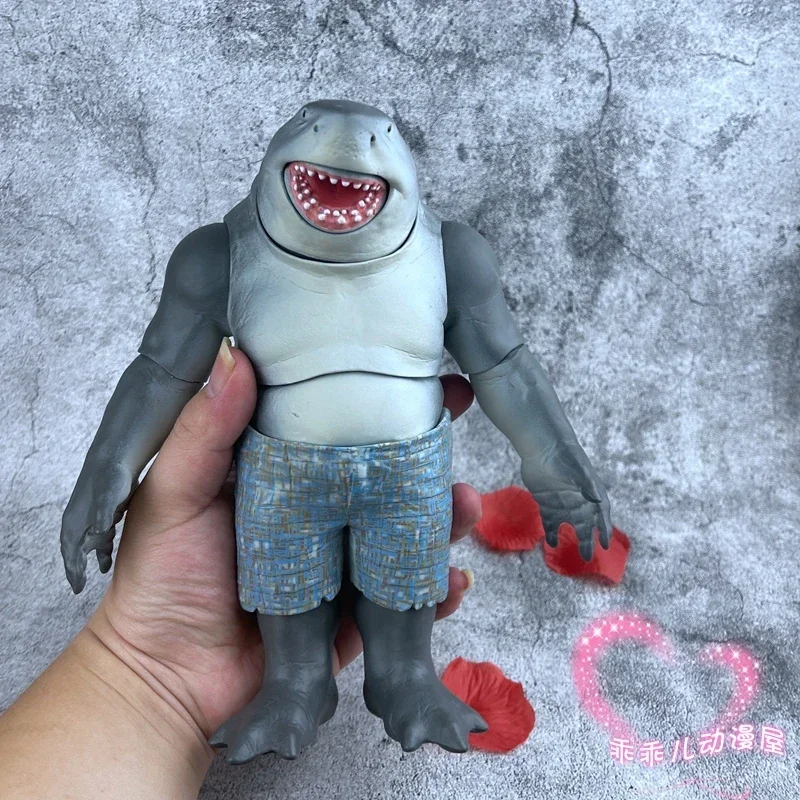 

Фигурка «King Shark», ПВХ экшн-фигурка из ПВХ, подвижная Коллекционная модель акулы, подарок, настольное украшение, фигурка, 21 см