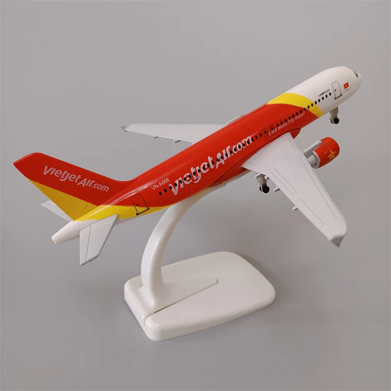 

19cm Alloy Metal Vietnam Airlines Air VietJet Airbus 320 A320 Airways Airplane Model Diecast Air Plane Model Aircraft w Wheels