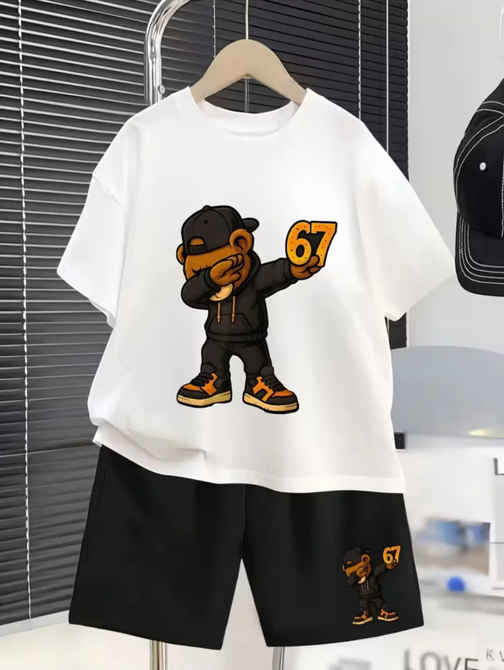 TZS000Y1