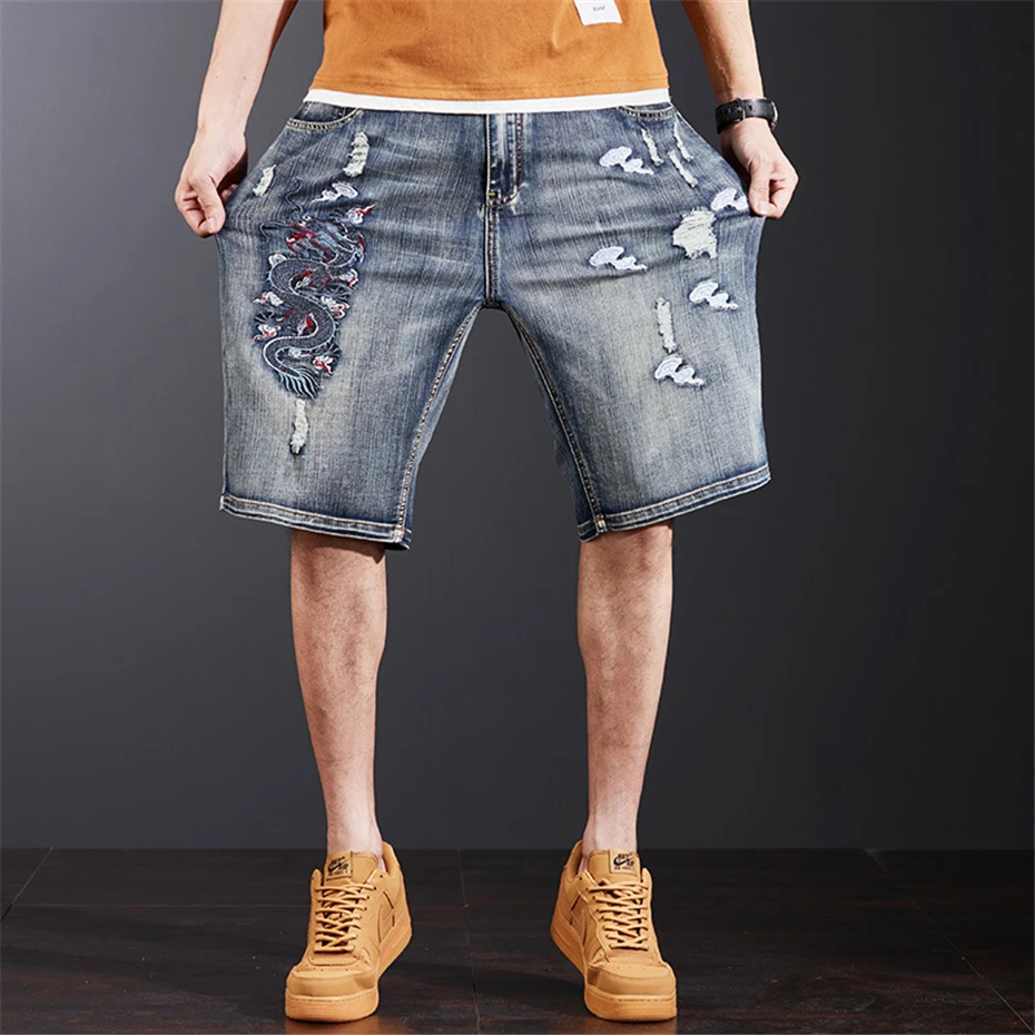 Dragon Embroidery Denim Shorts Men Plus Size 44 Jeans Shorts Baggy Ripped Jeans Fashion Streetwear Short Pants Male