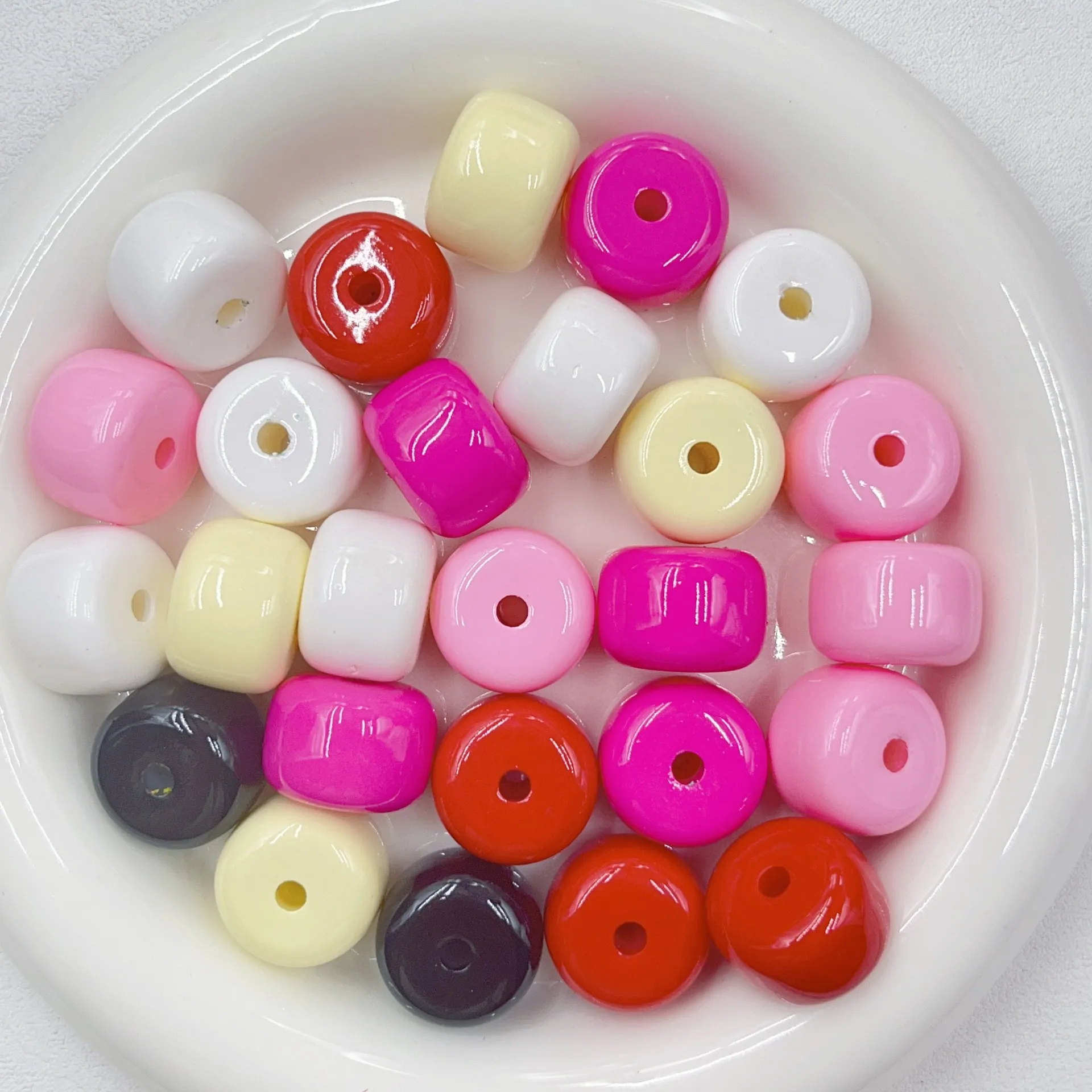 

Fresh New 50pcs 20*14mm Geometry Barrel Shape Acrylic Bright Solid Colors Jewelry Beads For Bracelet Necklace Earring Making