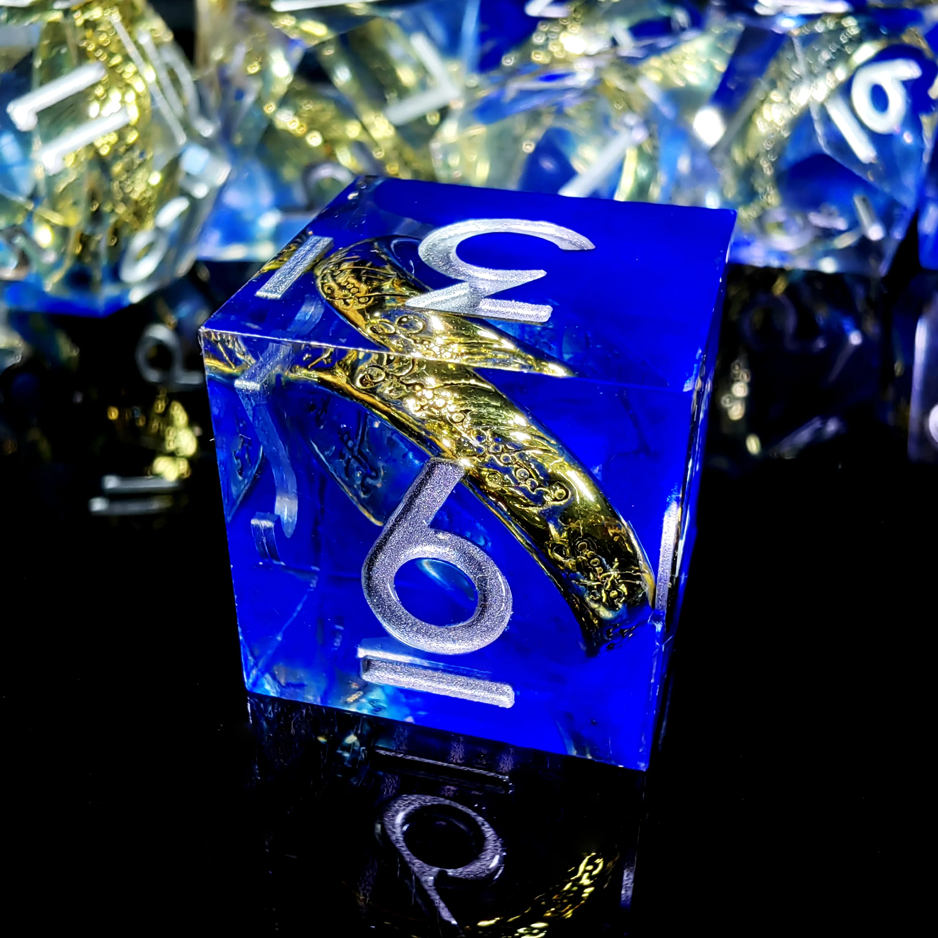 Resin DnD Dice Set-7-Piece Polyhedral Dice with Built-in Ring, Deep Blue RPG for Dungeons & Dragons, Tabletop Games