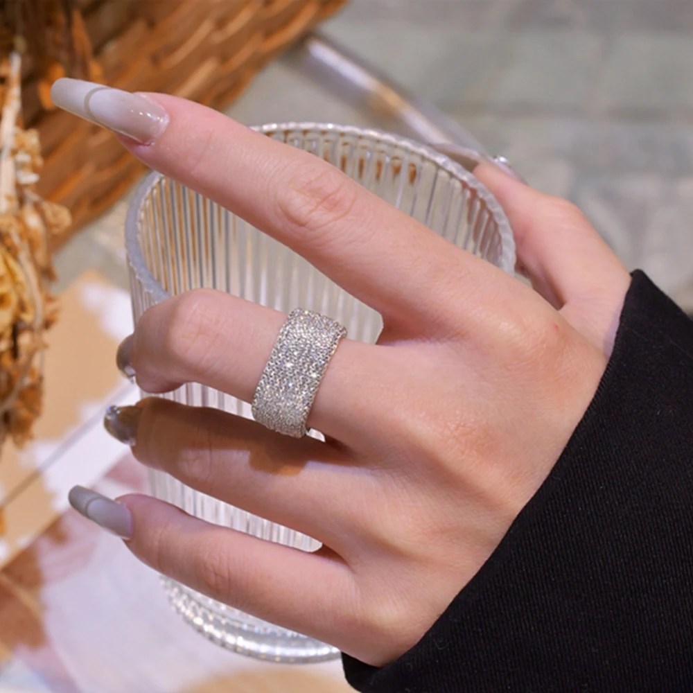 Vinregem 18K White Gold Plated VVS White Sapphire Sona Diamonds