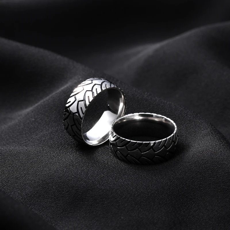

8mm Stainless Steel Tire stripe Sliver Ring For Men Women Retro Puck Groove Beveled No Fading Ring Jewelry Party Gifts