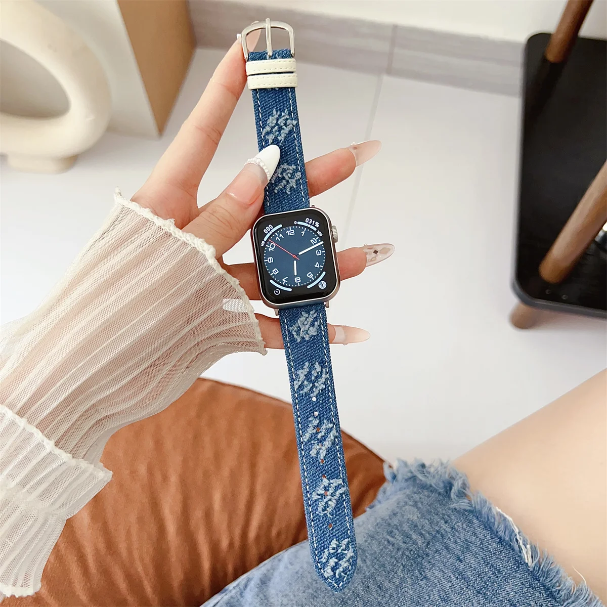 Watch Band For iWatch 42/44/45/46/49mm 38/40/41mm PU leather Fashion Watch Strap for Watch Series Ultra2 Series 10/9/8/7/6/5/4/3/2/1_voghion.com