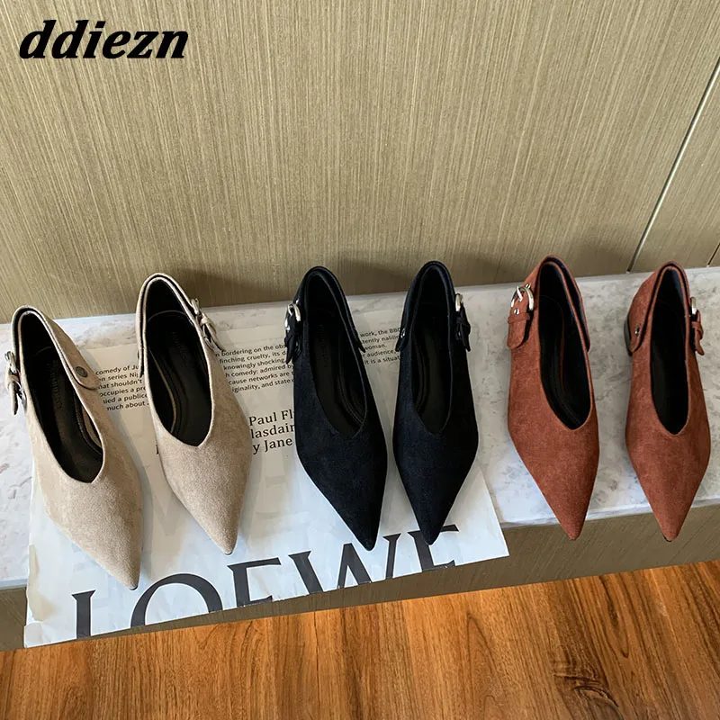

New 2023 Pointed Toe Shallow Women Flat Shoes Flock Fashion Ladies Flats Sandals Buckle Luxury Casual Female Slip On Sandals