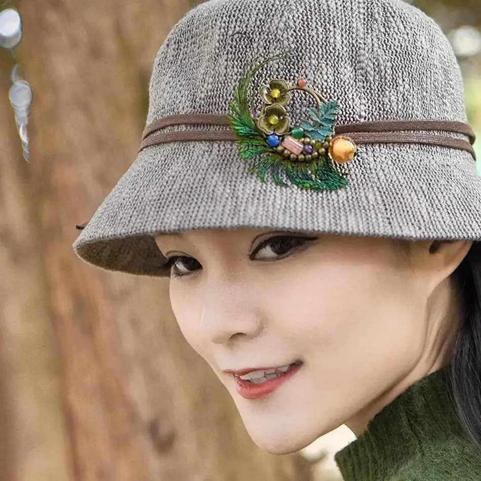 1 Pcs Handmade Peacock Feather Brooch New Ethnic Jewelry Copper Flowers Brooch Glazed Stones Vintage Brooch New