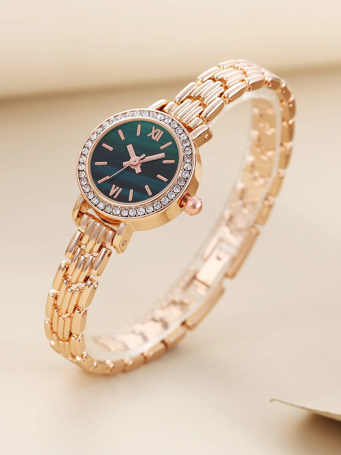 Fashion design alloy compact women's graduated quartz watch watch gift assorted pieces 5
