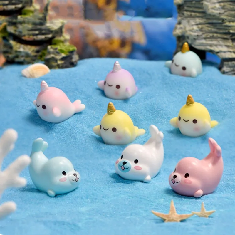 10pcs Mini Dophin Figurines Luminous Ocean Sea Animal Shark Glow in Dark Fish Miniature Figurines DIY Micro Home Decoration