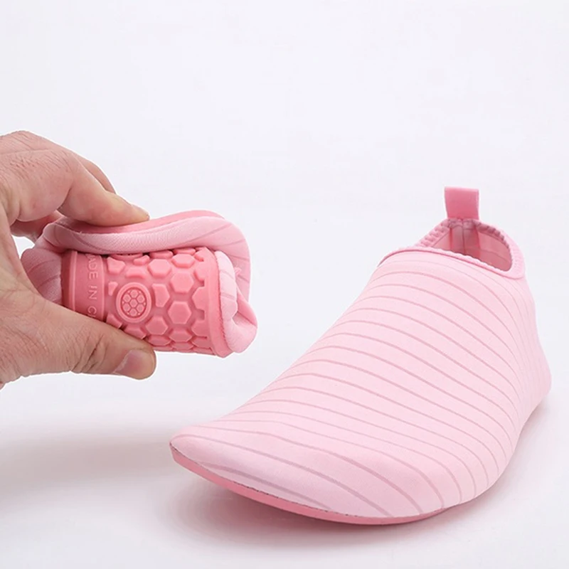 Water Sports Shoes Barefoot Shoes Quick-Dry Aqua Yoga Beach Socks Slip-On Unisex Non-Slip Sneaker Swimming Diving Socks water sports shoes