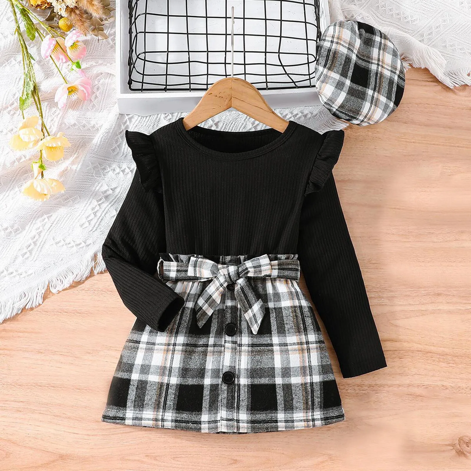 

3Pcs Infant Baby Girls Winter Clothes Sets Solid Color Long Sleeve Ribbed Tops+Plaid Skirt and Beret Hat Fall Outfit For 6M-3T