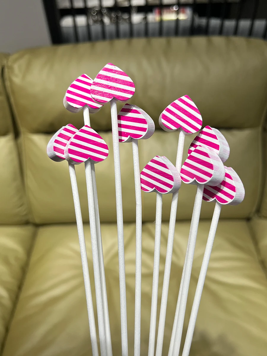 10pcs Wood Heart/Flower Shape Aromatherapy Difuser Rattan Sticks Fibre Reed Diffuser Home Fragrance Aroma Diffuser Refill Sticks