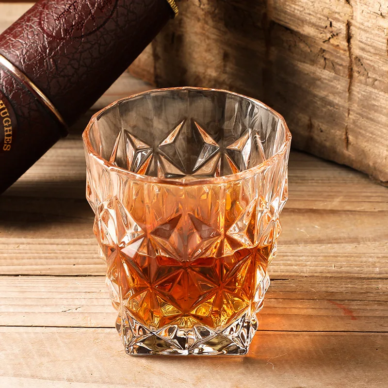 330ml Transparent Brandy Vodka Cocktail Scotch Bourbon Cups Diamond Carved Whiskey Glass Household Creative Drinkware Water Mug