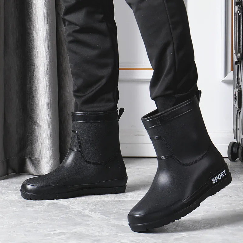 Women's Autumn Winter Rain Boos Short Tube Removable Plush Rain Shoe Wearable Rain Shoe Two Sunny Weather Shoe Pastoral Overshoe