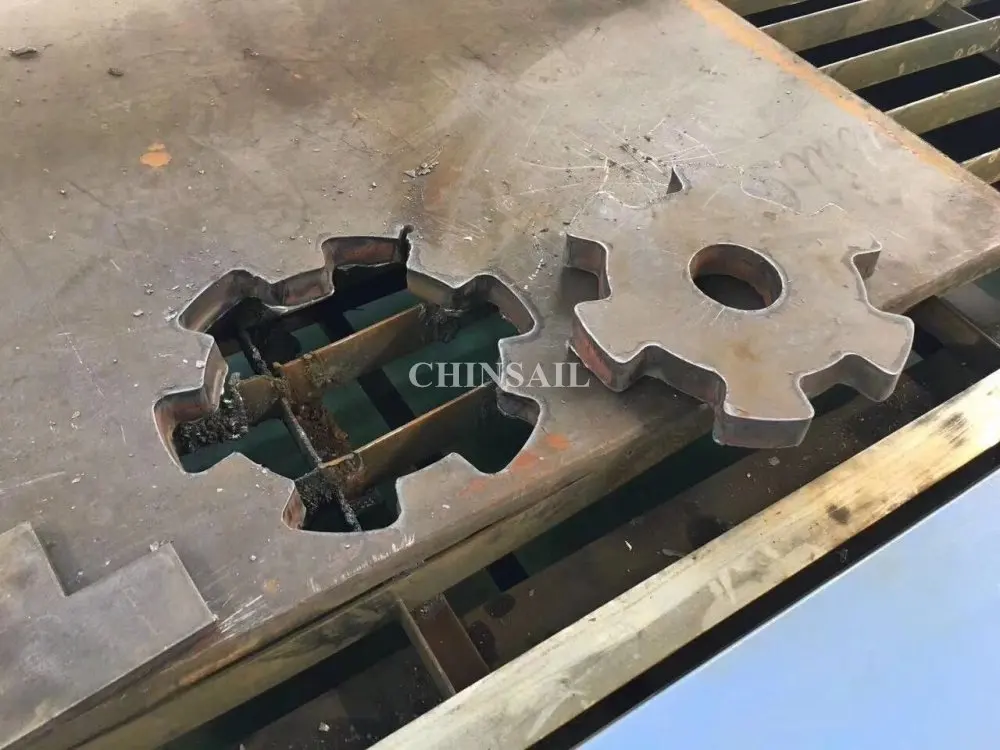 1530 2030 2040 cnc plasma cutting machine with rotary axis for cutting pipe 4