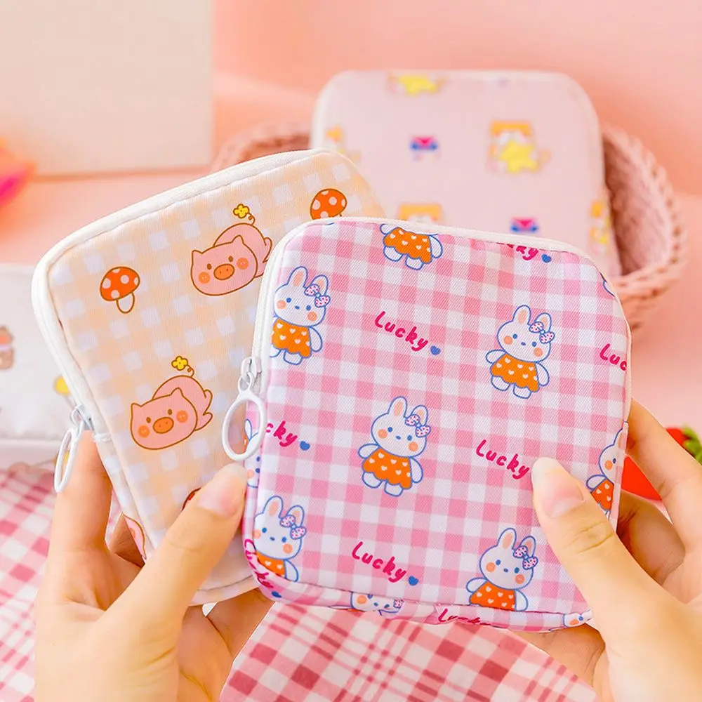 

Travel Card Holder Bear Tampon Pouch Zipper Sundries Storage Cartoon Makeup Bag Sanitary Napkin Storage Bag Korean Coin Purse