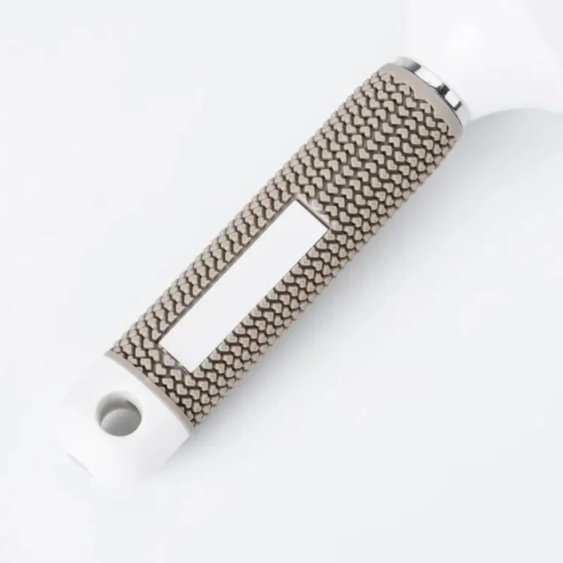 Professional Women's Curling Combs