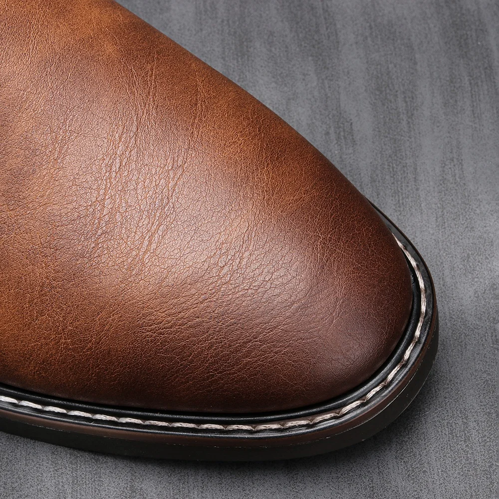 Men’s retro leather ankle boots in classic 2026 fashion style 03