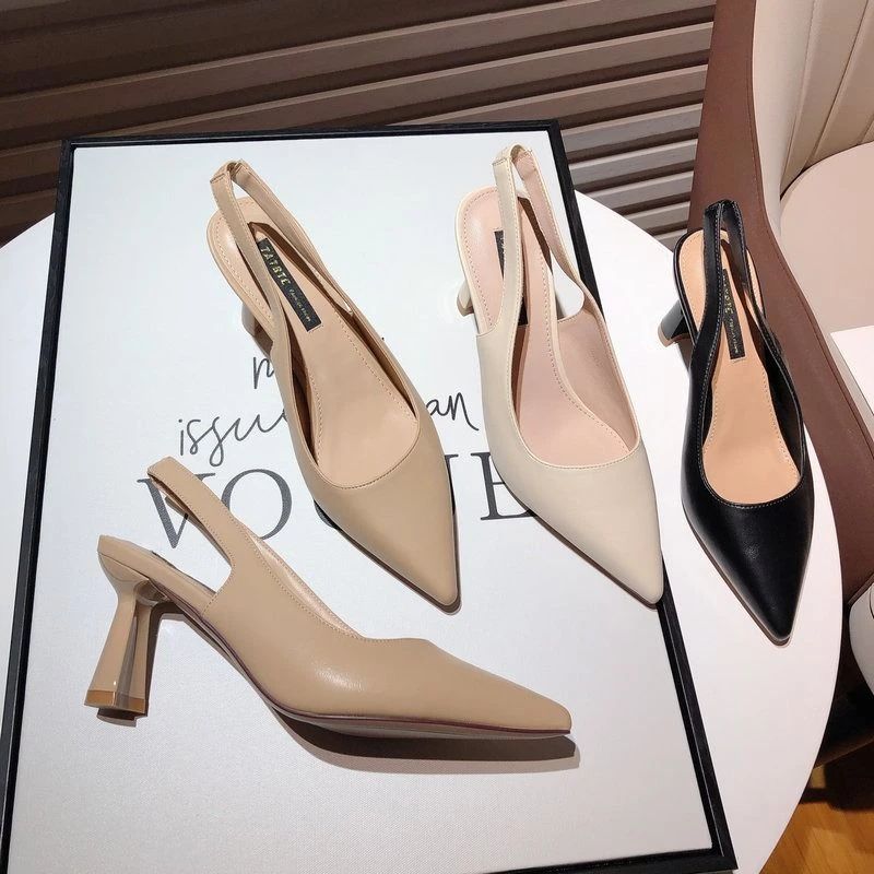 2022 New Women's Shoes Nude Color French Pointed Toe High-heeled Shoes Thick Heel Sandals Baotou Thin Heel Pumps Sandals