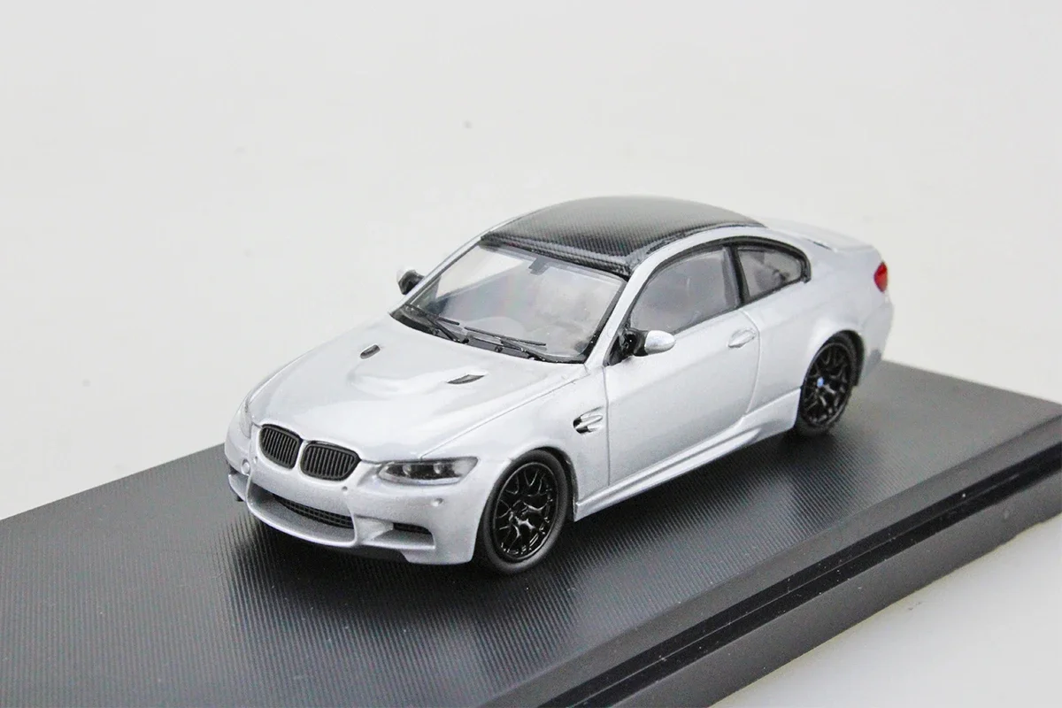 Voiture Miniature Porsche Panamera 1:64 Rhino Model - Édition Limitée, Moulée Sous Pression Avec étui