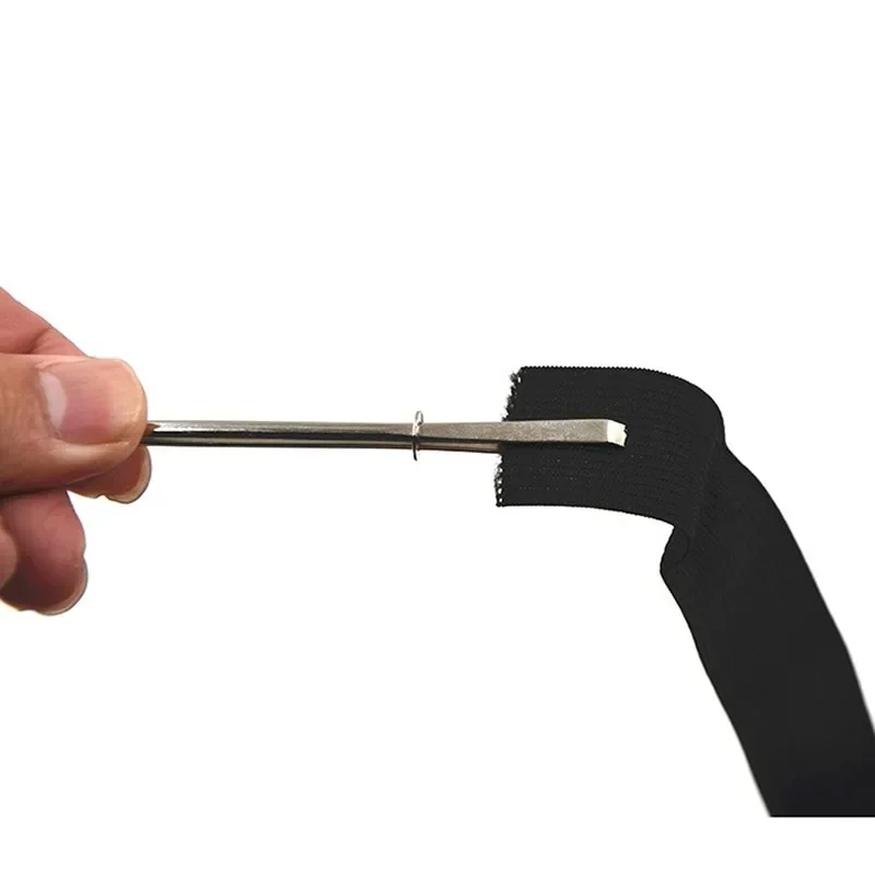 2pcs high quality Garment Clips Sewing DIY tools Elastic band Tape punch Cross stitch Practical wear elastic clamp (wear rope)