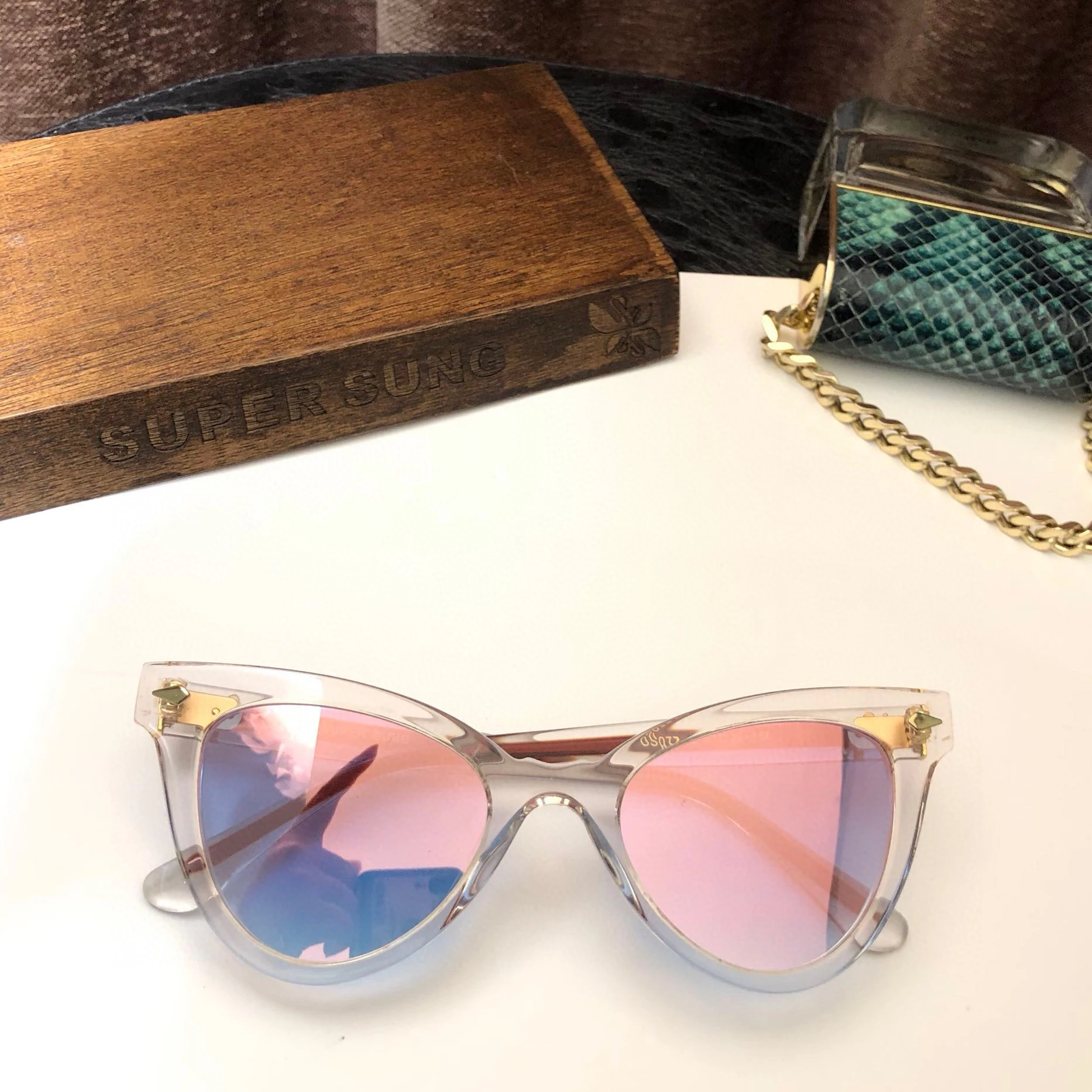 

Women's Sunglasses For Summer SS077 Style Anti-Ultraviolet Retro Plate Full Frame Eyeglasses Random Box