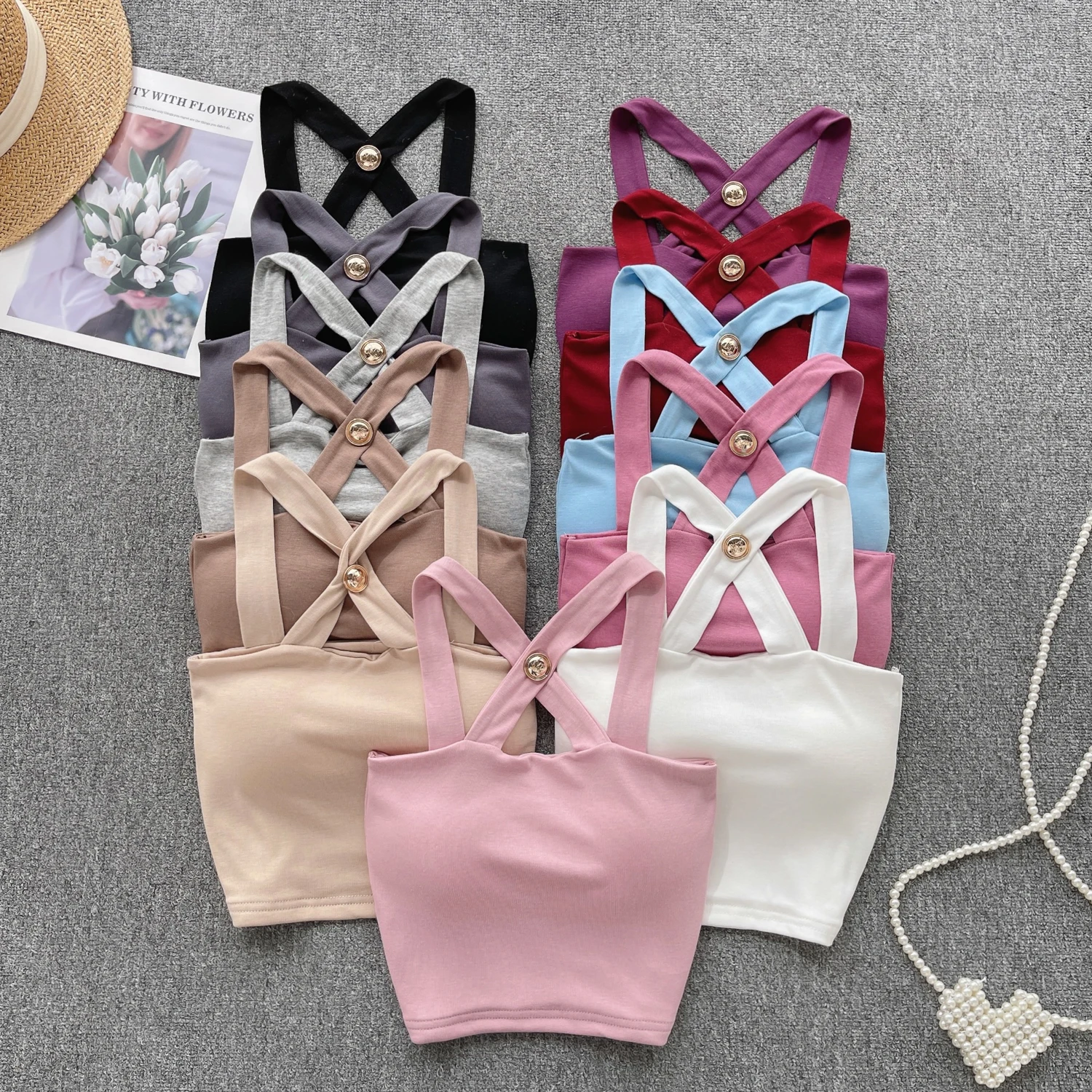 

Women Basic Slim Camis with Bra Criss-cross Knit Straps Corset Bustier Korean Fashion Tanks Crop Top Summer Women Sportswear