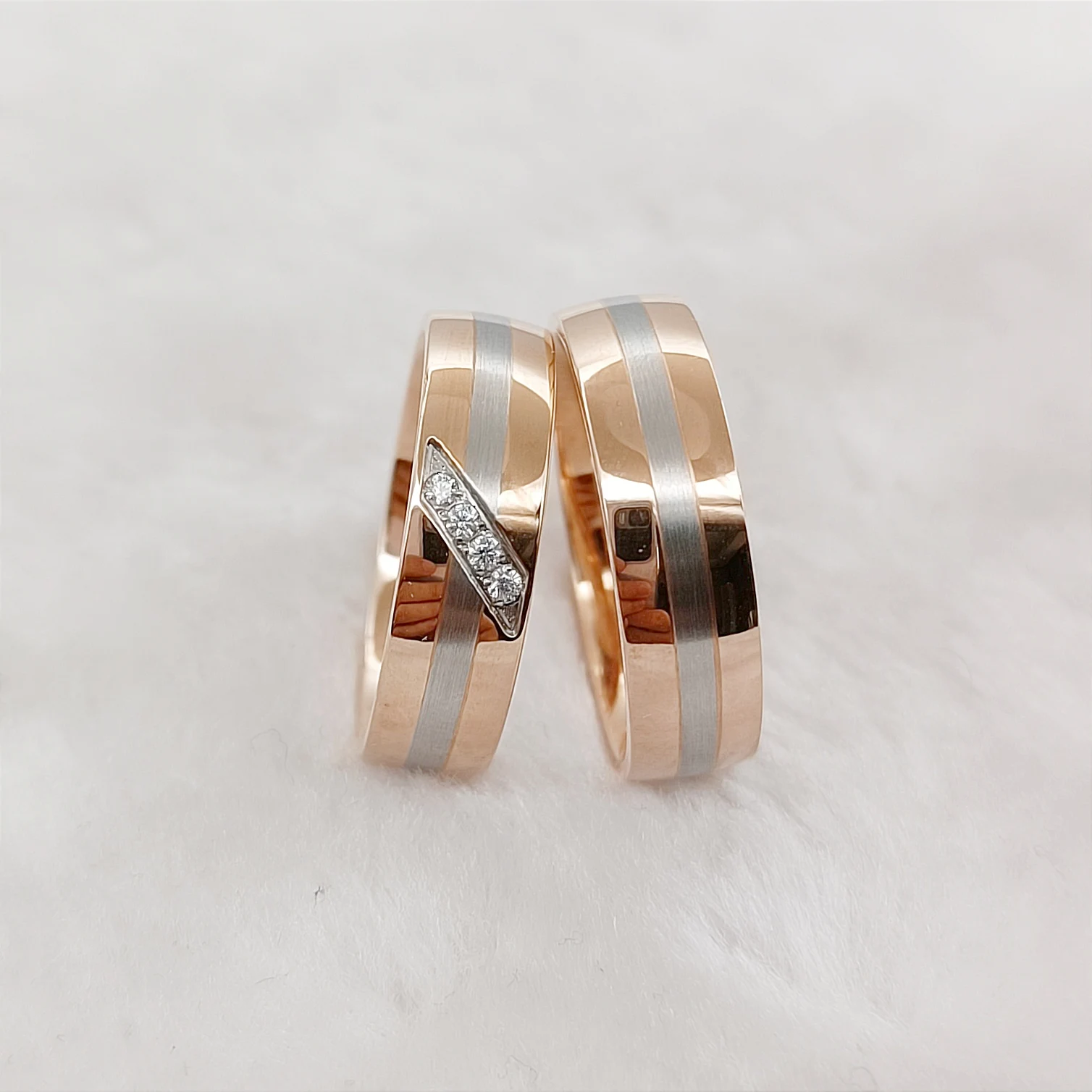 Wedding Rings Gold Plated 18k Stainless Steel Couples Ring