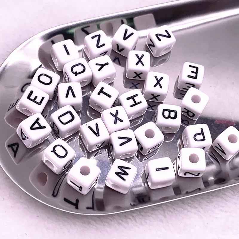 ZHUBI Cuentas De Números Y Letras Con Agujero, Cuentas Cuadradas Y Redondas Con Forma De Corazón