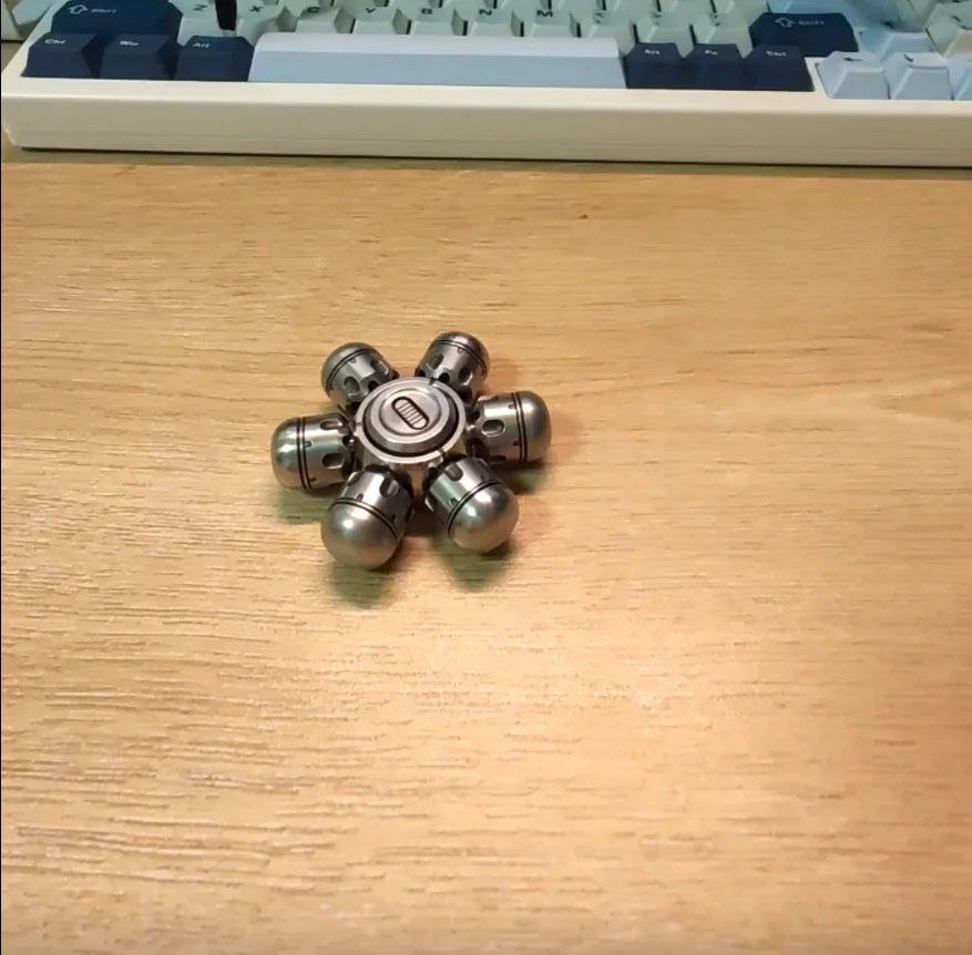 

MUYI Fingertip Gyroscope Time Space Furnace Time Space Totem