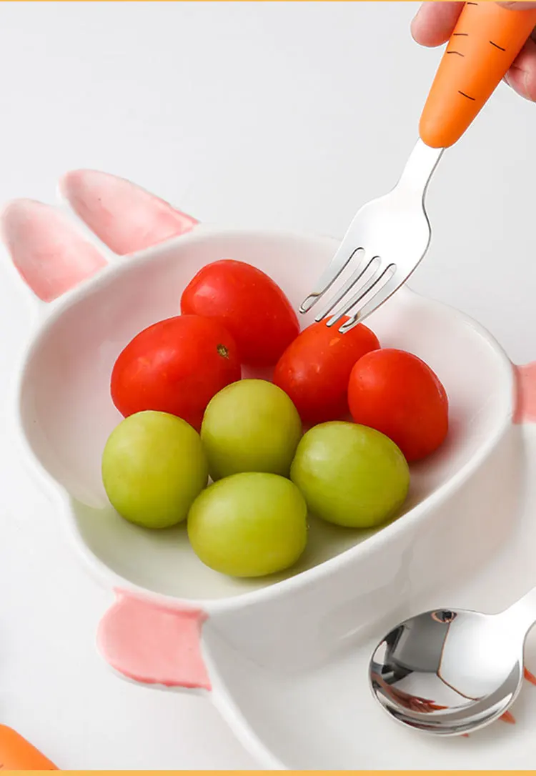 Description Picture 6 of itemNew Carrots Set Children Kids Dinnerware Stainless Steel Spoon Fork Flatware with Box Baby Feeding Kitchen Tableware Supplies
