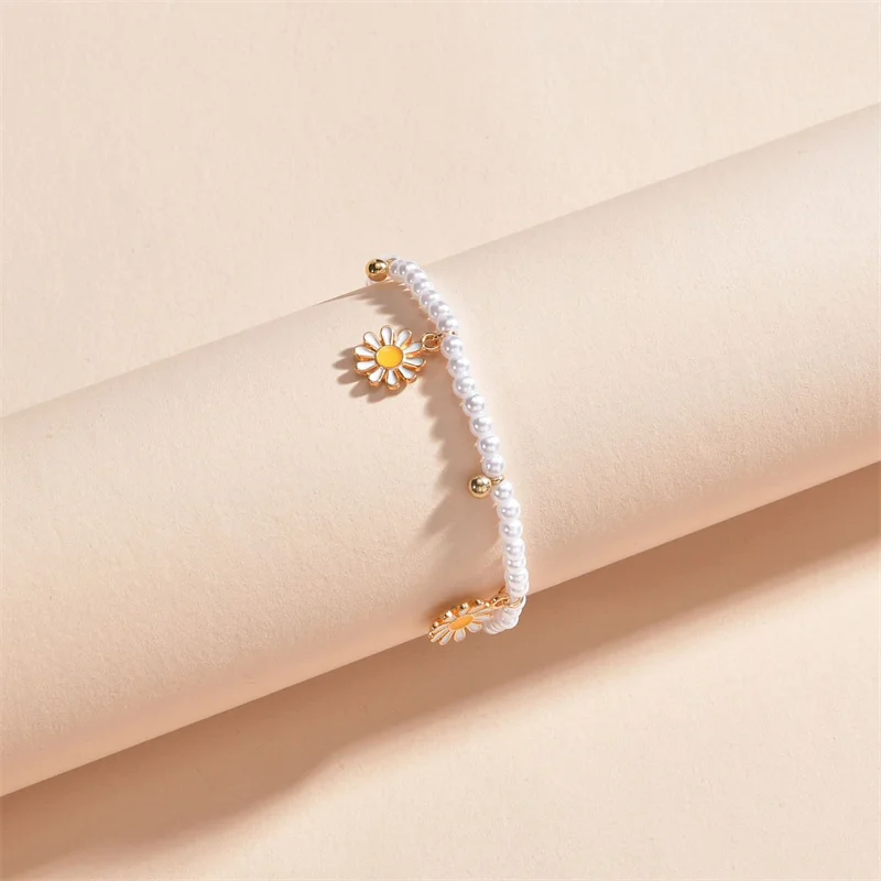 Vintage Imitation Pearl Daisy Flower Anklet for Women Handmade Shell Butterfly On Foot Bracelet Sea Beach Jewelry Accessories