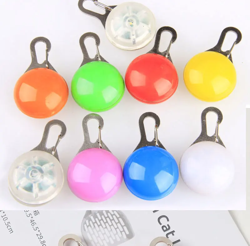 Description Picture 4 of itemLED Glowing Pendant Flashlight Dog Cat Collar Pet Leads Accessories Bright Night Safety Decoration LED Luminous Glowing Pendant