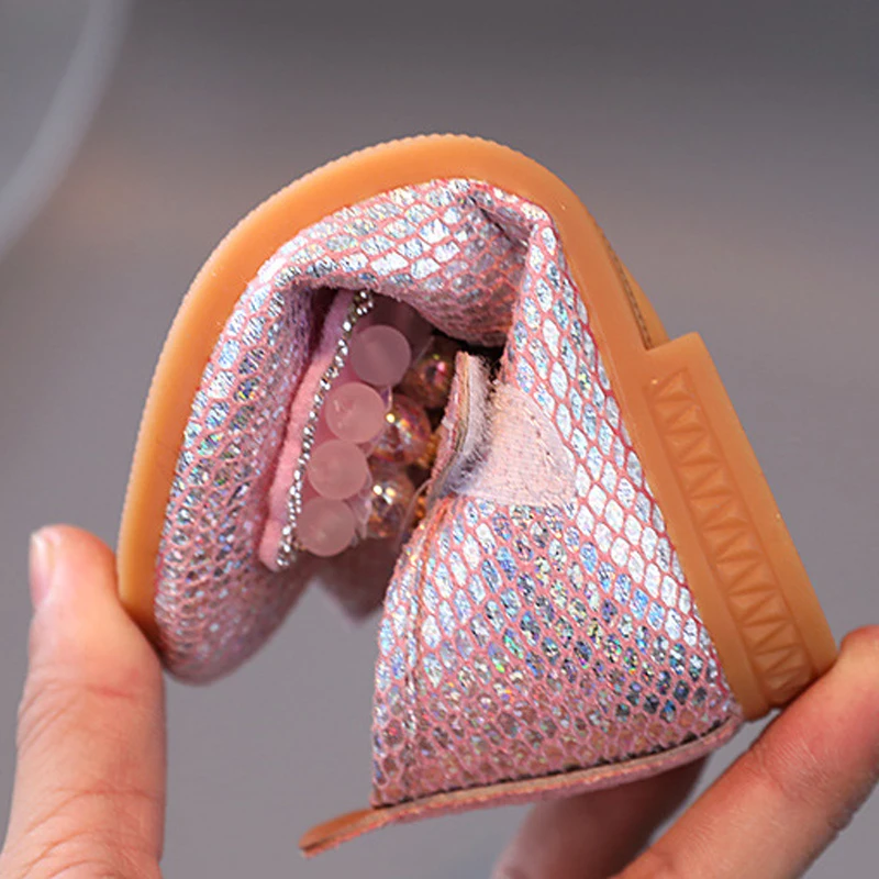 Рисунок 6 - Детская повседневная обувь