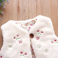 Autumn and winter children's clothing baby and children's fur vest warm vest shoulder jacket cotton jacket for external wear 3