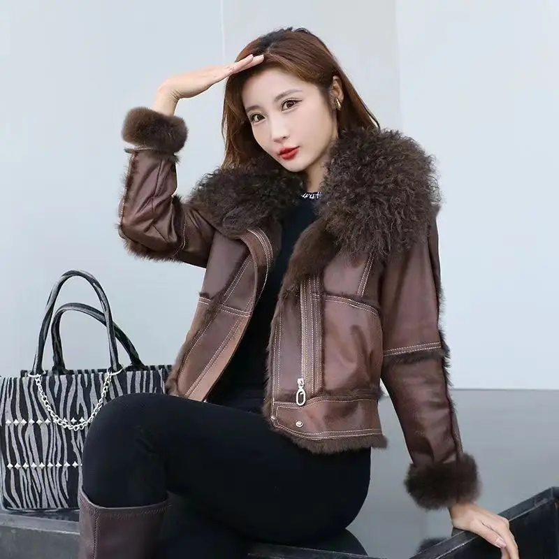 2023 New Leather Rabbit Fur One Thick Female Coat Lamb Collar Slim-fit Leather Fur Overcoat Women Outwear Women Winter Jacket