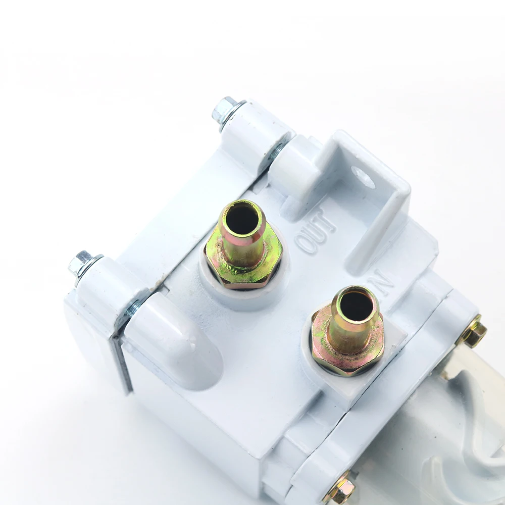 Oil Water Separator 300FG 300FH Fuel Filter Assembly SWK-2000-5 With 00530 Diesel Filter Replacement For Heavy Truck fuel filter fuel filter water separator