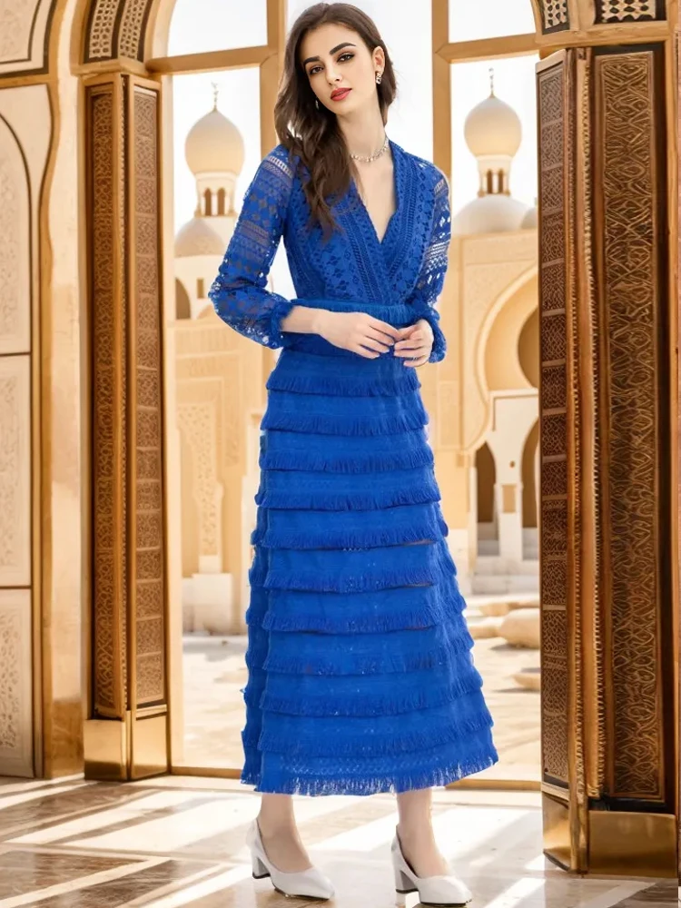 

Extravagant Ladies Party Dress High Quality Hollow Out V-Neck Cake Fashion Pretty Sexy Gorgeous Long Sleeved Dresses For Women
