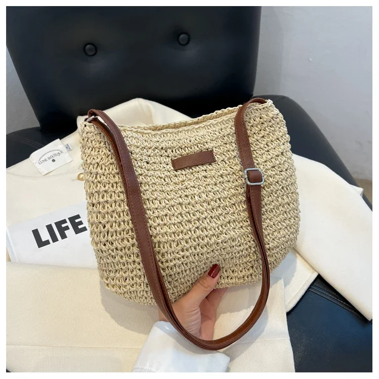 

Women Straw Woven Shoulder Bag Solid Color Shoulder Summer Woven Pouch for Women Handmade Traveling Handbags Mommy Underarm Bags