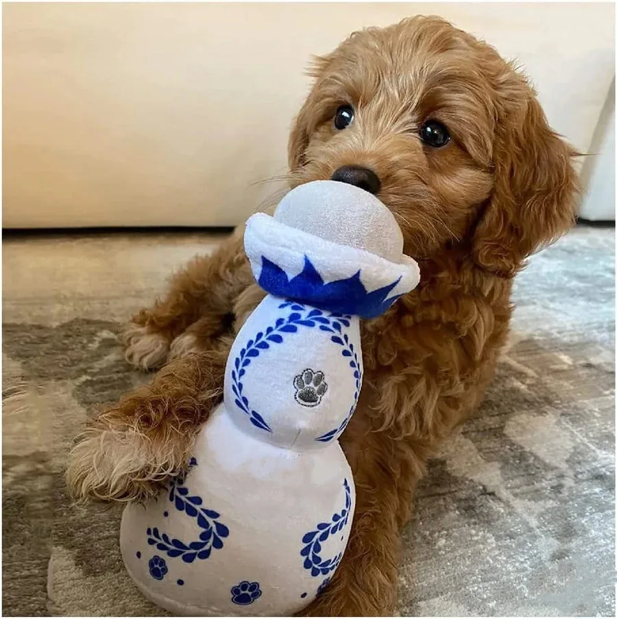Jouet en peluche durable pour chien en forme de bouteille de tequila AZUL - 2025 - Vêtement et accessoires pour chiens - Doglovedesign