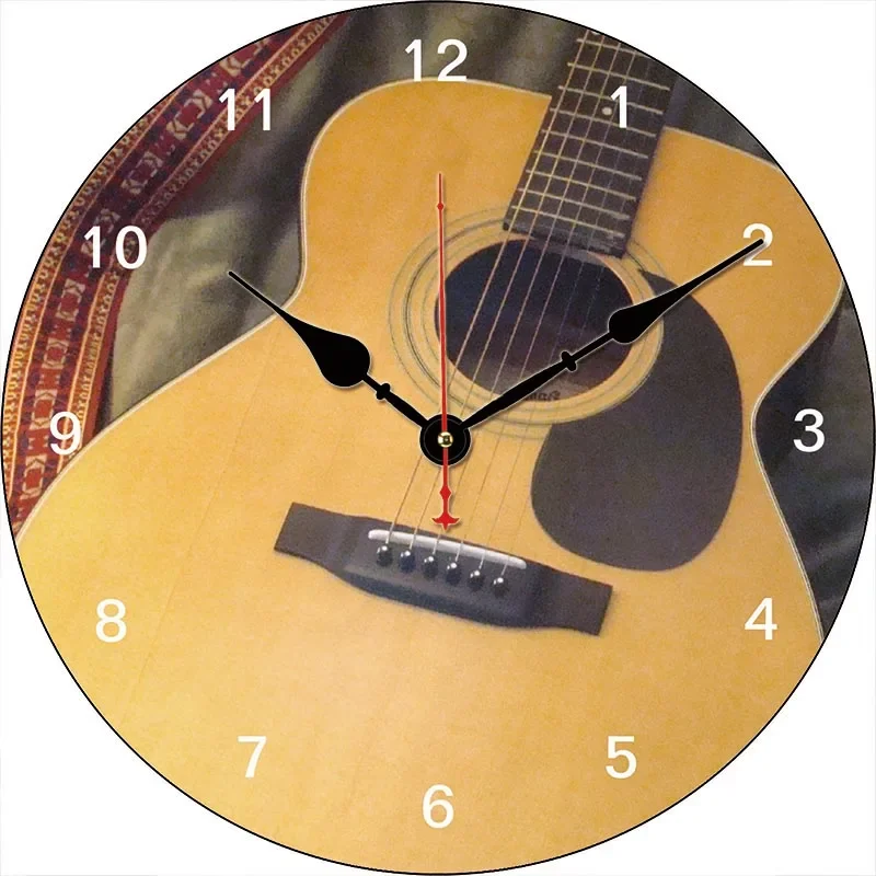 

Цифровые настенные часы в виде гитары
