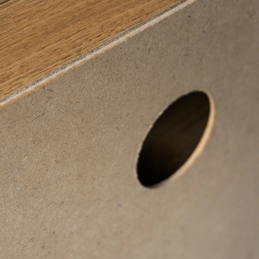 Zeitgenössischer moderner TV-Schrank – geschlossene Aufbewahrungstüren und offene Ausstellungsfächer, 160,5 x 35,5 x 45 cm, großes Fassungsvermögen – Detail 10
