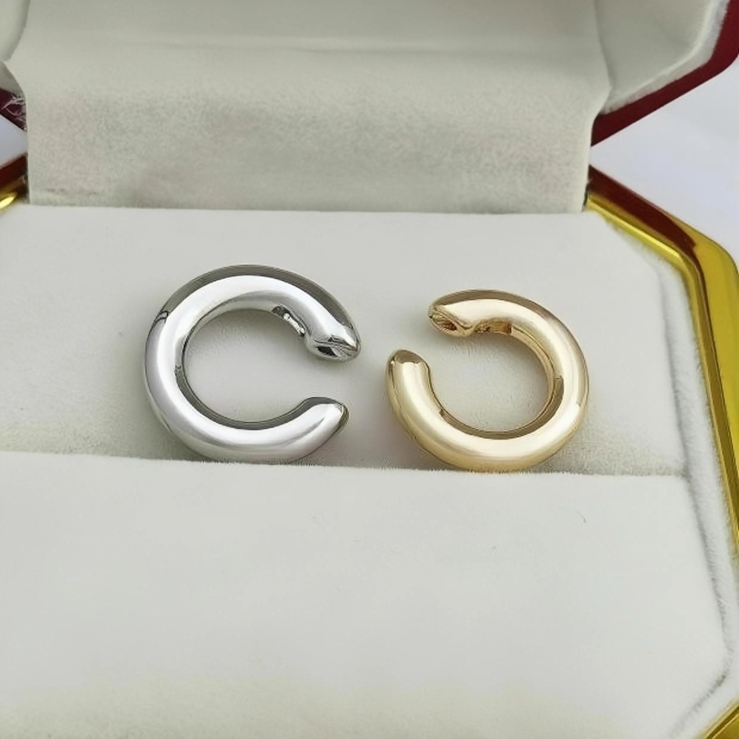 Fake perforated metal ear clip asymmetric circular cartilage Women's ear cuff