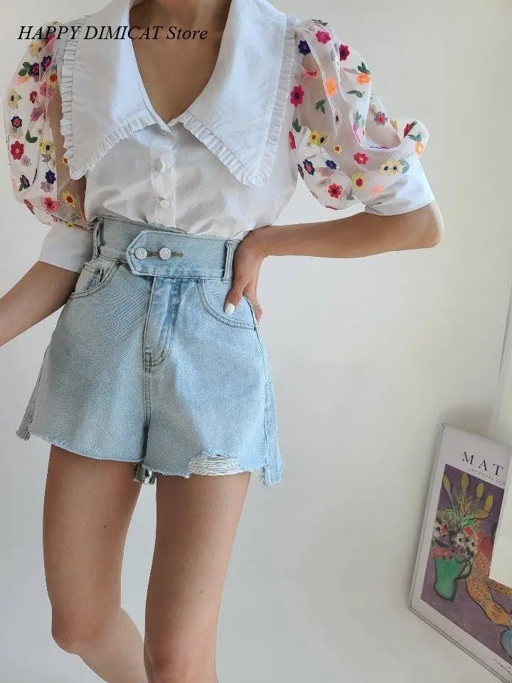 Female Jeans Shorts Streetwear Fashion Chic Ripped Edges Denim Shorts Women Double Button Light Blue Denim Shorts Summer