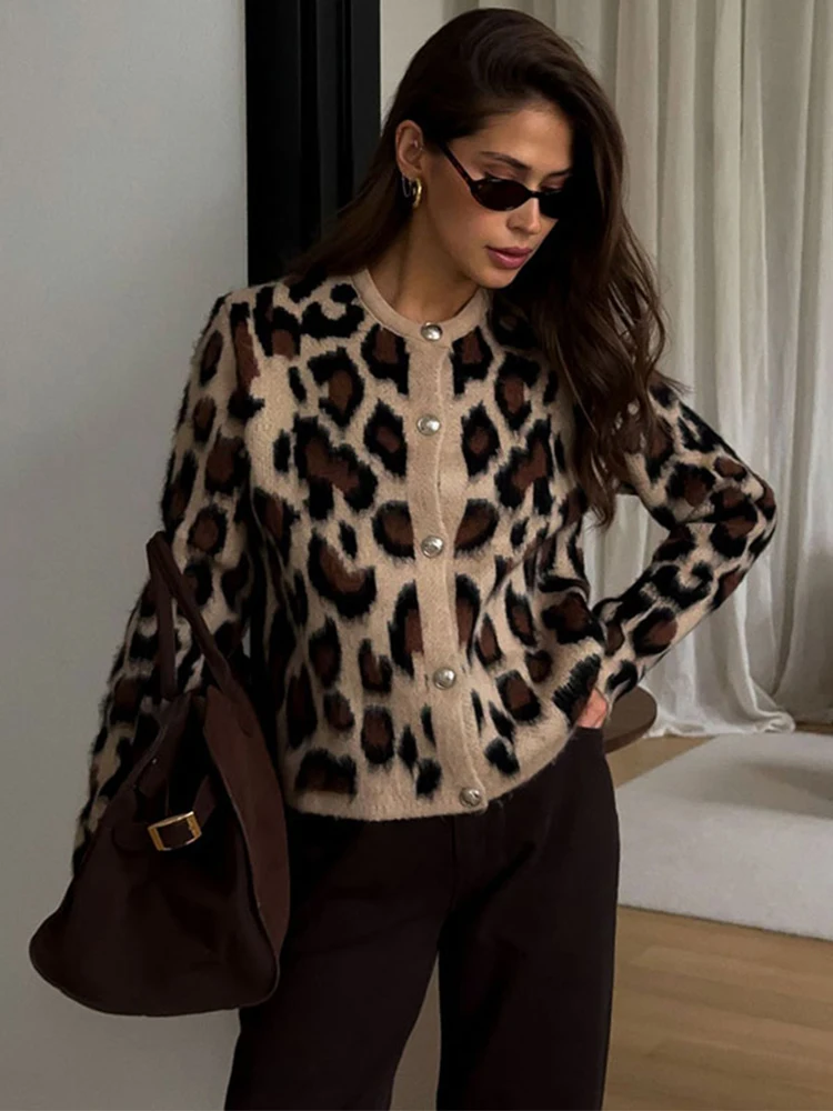 Comfort first Leopard Print Pocket Long Sleeve Cardigan Elastic Waist Pants Set