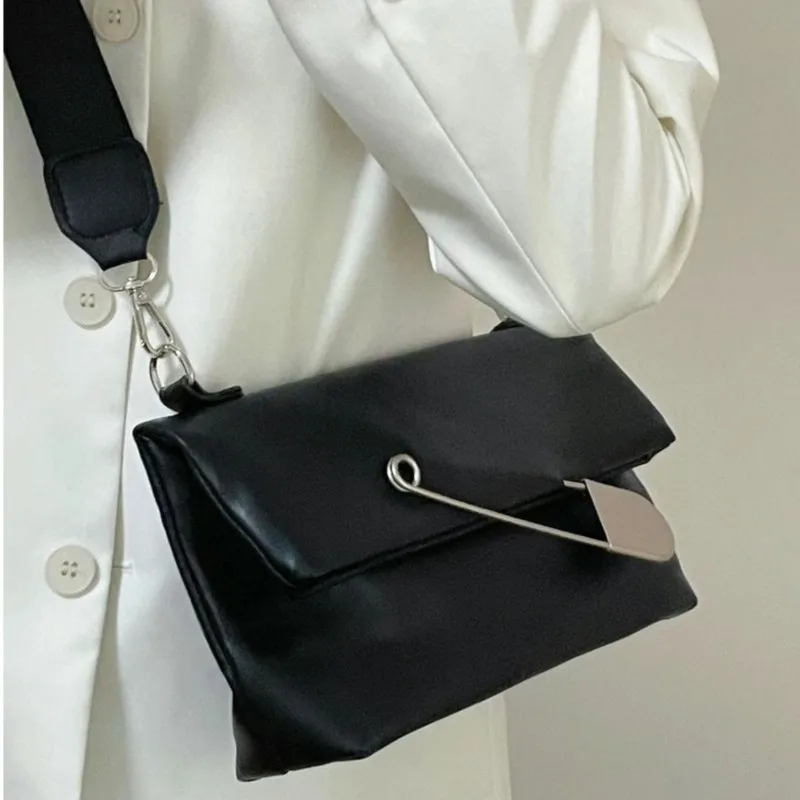 Korean Large Pin Black Shoulder Bags Women Foldable Sle Large Capacity Square Crossbody Bag Ladies Fashion Trend Unisex Tote Bag