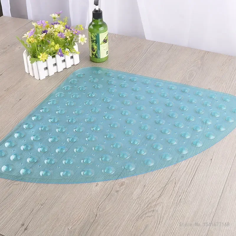 PVC Fan-shaped Triangle Shower Mat, Environmentally Friendly Household Hotel Supplies Bathroom Anti-skid, Foot Pad, 54x54cm, 1Pc