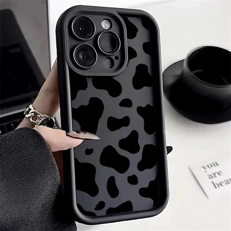 Luxury Retro Black Leopard Phone Case Cover