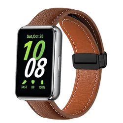 Elegant Leather Magnetic Buckle Wristband - Galaxy Fit 3 (Brown)